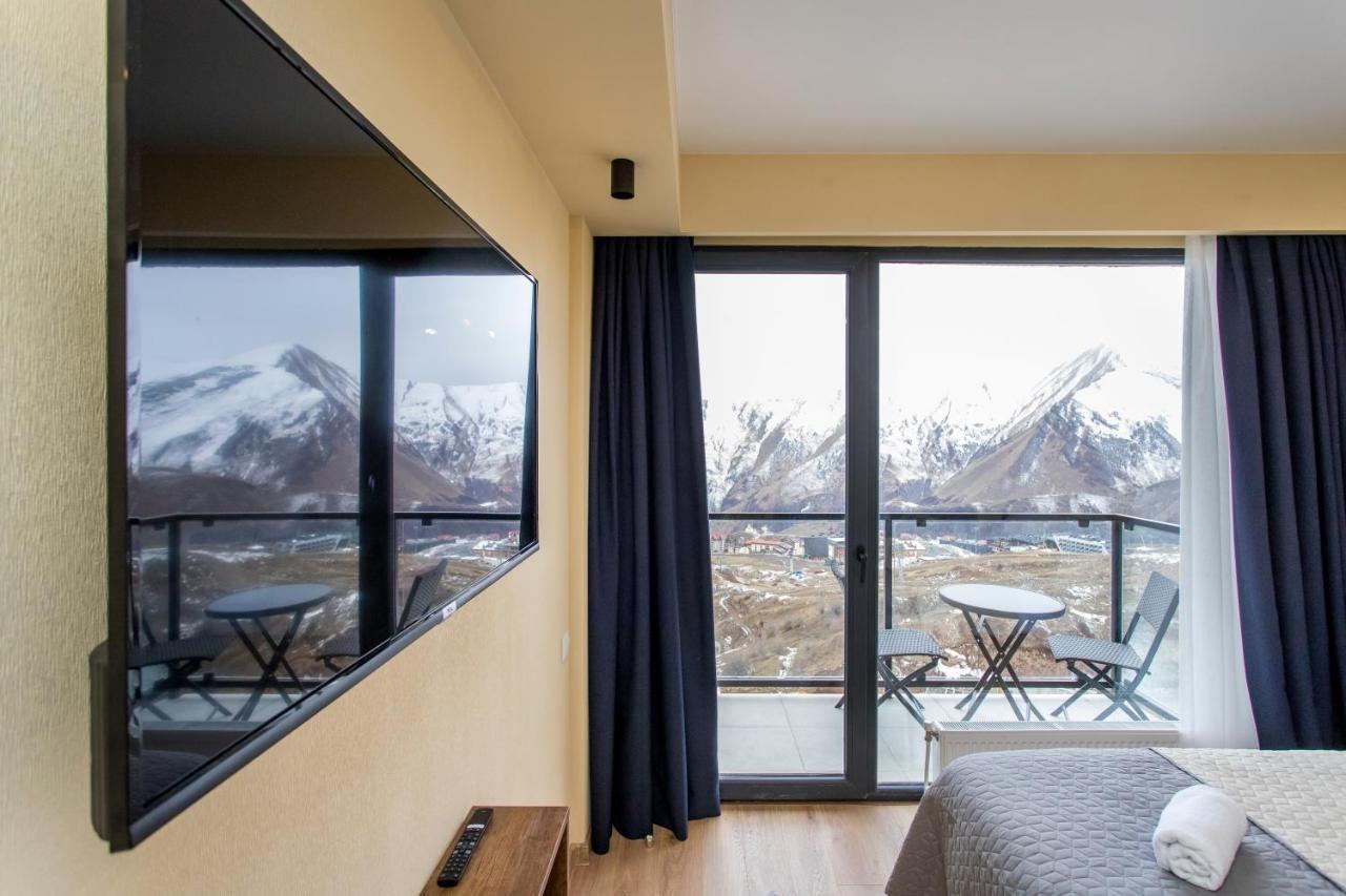 Valley And Mountain View, Twins, With Hot Water Gudauri Eksteriør bilde