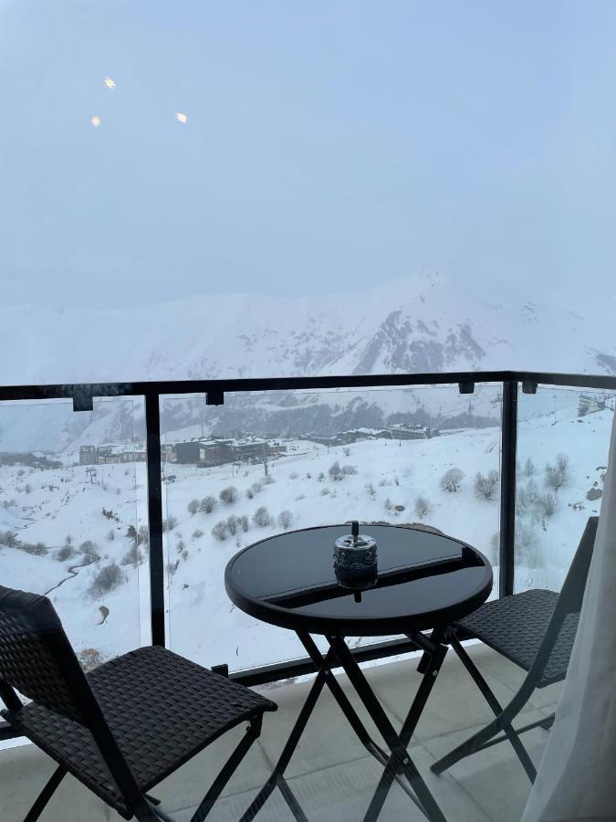 Valley And Mountain View, Twins, With Hot Water Gudauri Eksteriør bilde